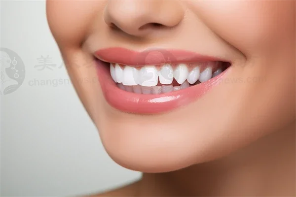 杭州五常港路口腔门诊部口腔预防保健现价仅需299元起，原价388元起，轻松享受健康口腔护理！