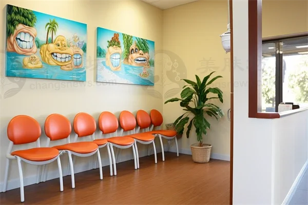 8000元起的宁波北仑袁惠玲口腔诊所牙齿矫正服务，现优惠价仅需6800元起，助您轻松拥有迷人微笑，尽享超值优惠！