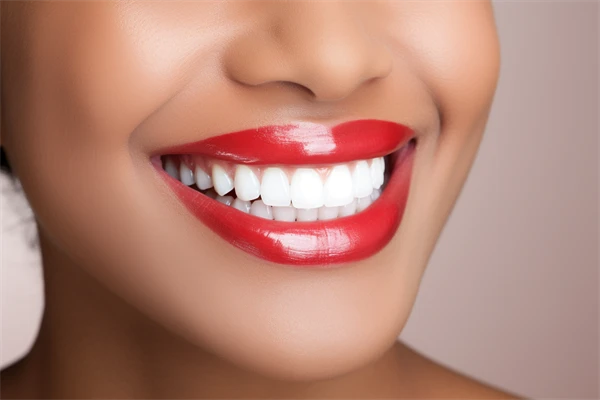 台州牙科医院排名前十，哪家更胜一筹？台州艺星医美整形医院（口腔正畸科）牙齿矫正项目结果显著！