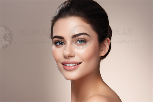 武汉美立方医疗美容医院推出韩风精切祛眼袋及框隔脂肪释放，原价6800元起，现优惠至4800元起，助您轻松实现美丽与实惠的良好结合！