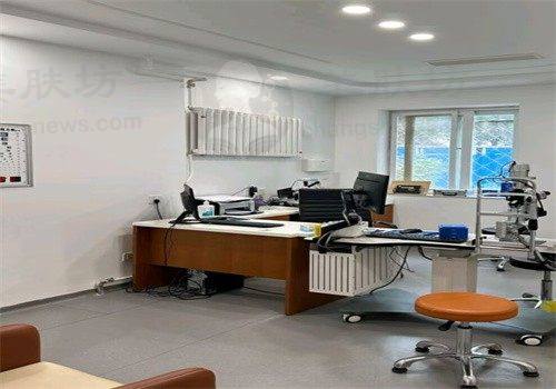 北京至珍至亮眼科诊所（甘家口店）