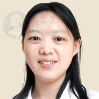 李玲